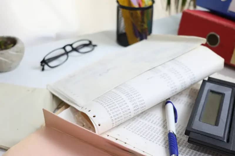 Swiss tax deductions for expats — Avenzo guide
